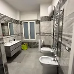 Carelli 9 3 Appartement *